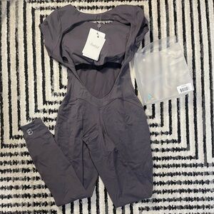 Bombshell Sportswear open back tee bodysuit in grey smoke size LARGE NWT